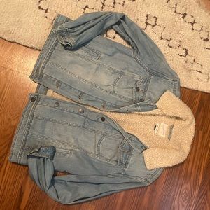 Universal Threads Sherpa Denim Jacket